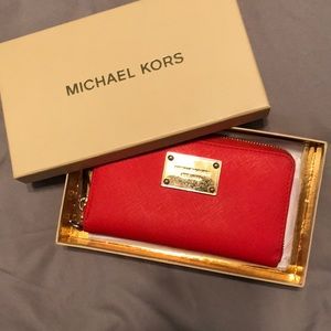 Micheal kors wallet
